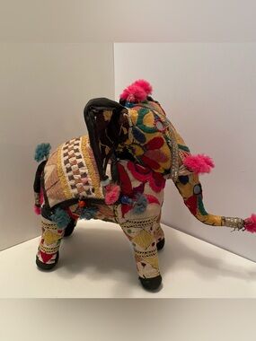 Vintage Handcrafted Rajasthani Patchwork Elephant Cotton Embroidery India‎ 9”